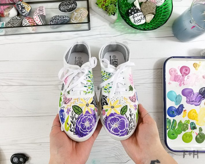 Diy painted canvas shoes hotsell