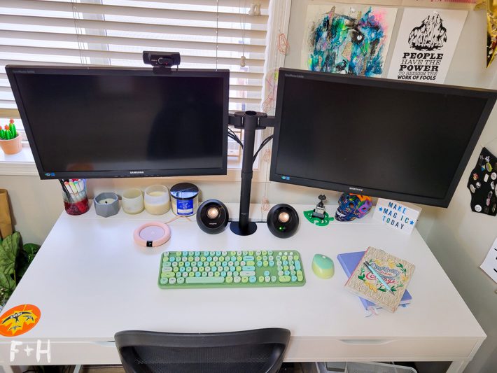 Studio Tour 2022  My  Creator Desk Setup! 